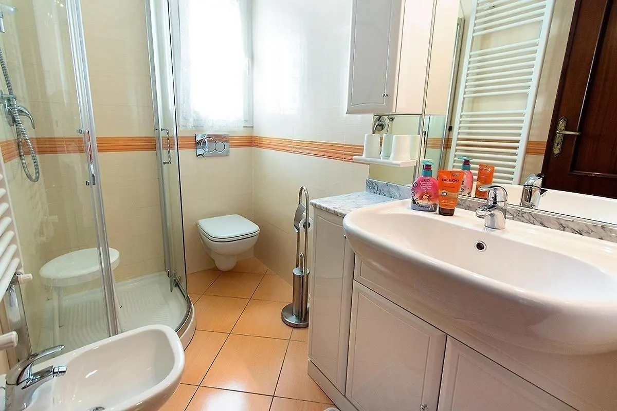 Casavacanze Internazionale Diano Marina 0*,