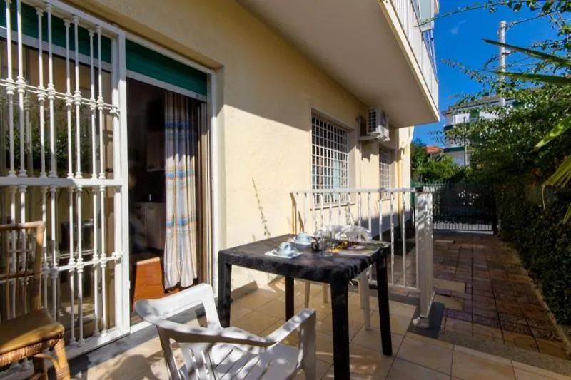 Casavacanze Internazionale Diano Marina Appart hôtel