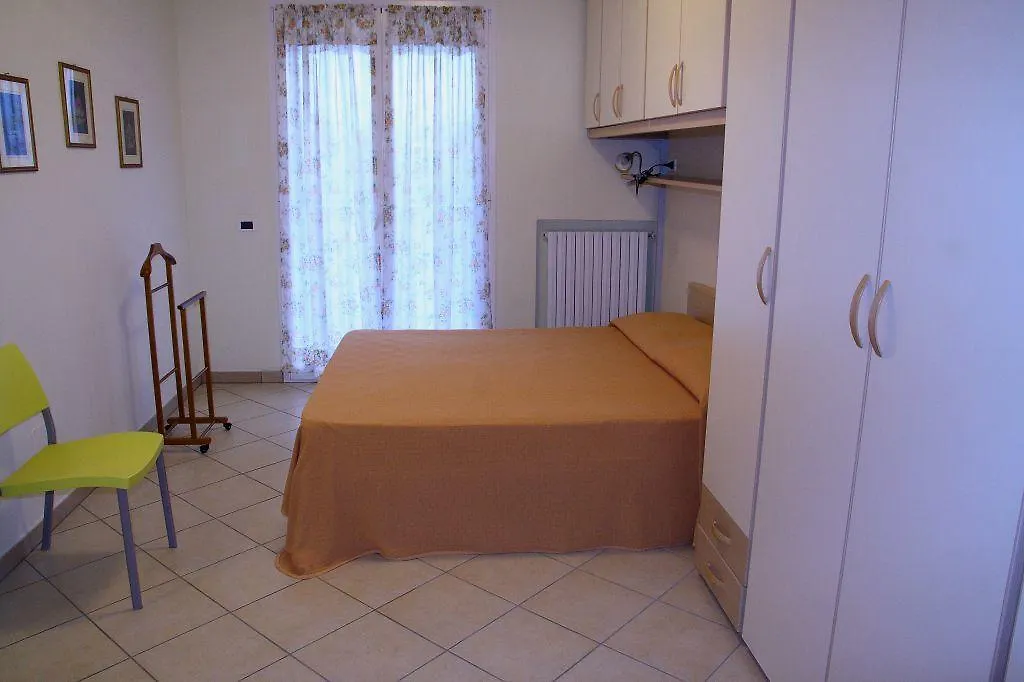 Casavacanze Internazionale Диано-Марина Апарт-отель