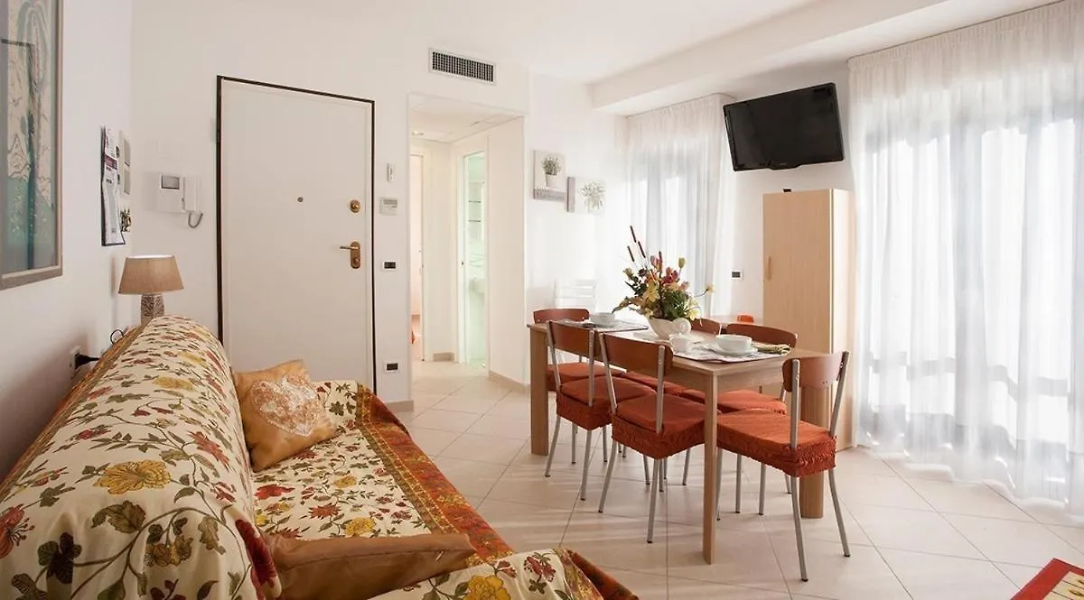Апарт-отель Casavacanze Internazionale Диано-Марина