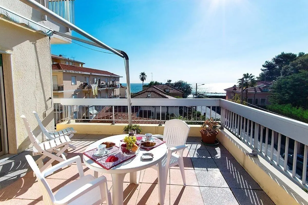 Casavacanze Internazionale Aparthotel Diano Marina