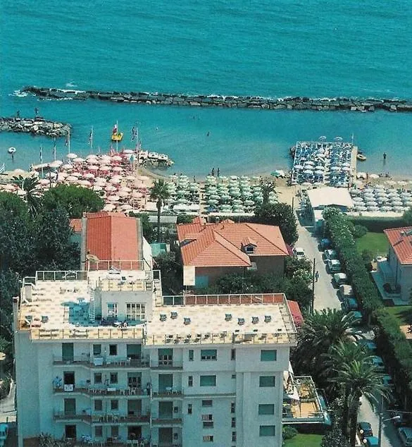 Casavacanze Internazionale Aparthotel Diano Marina